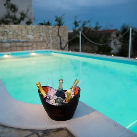 Apartamento Naranca Hill House - Meerblick Unterm Berg *