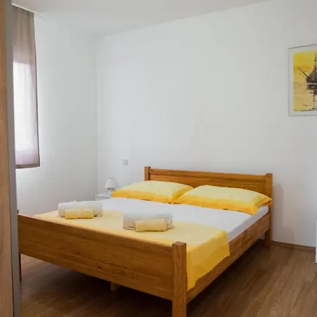 Naranca Hill House - Meerblick Unterm Berg * Kaštela